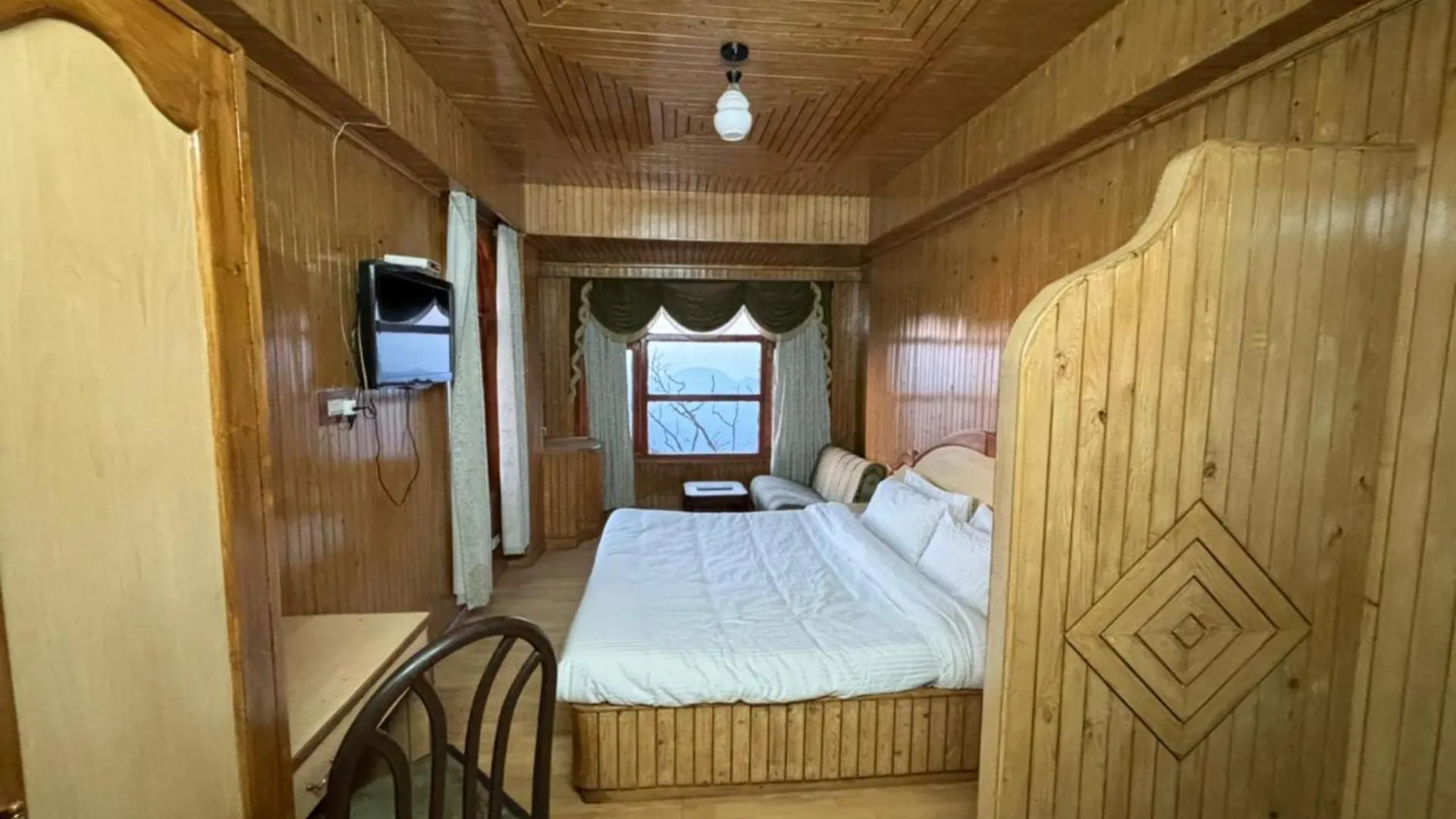 Hotel A-M-A-R Shimla