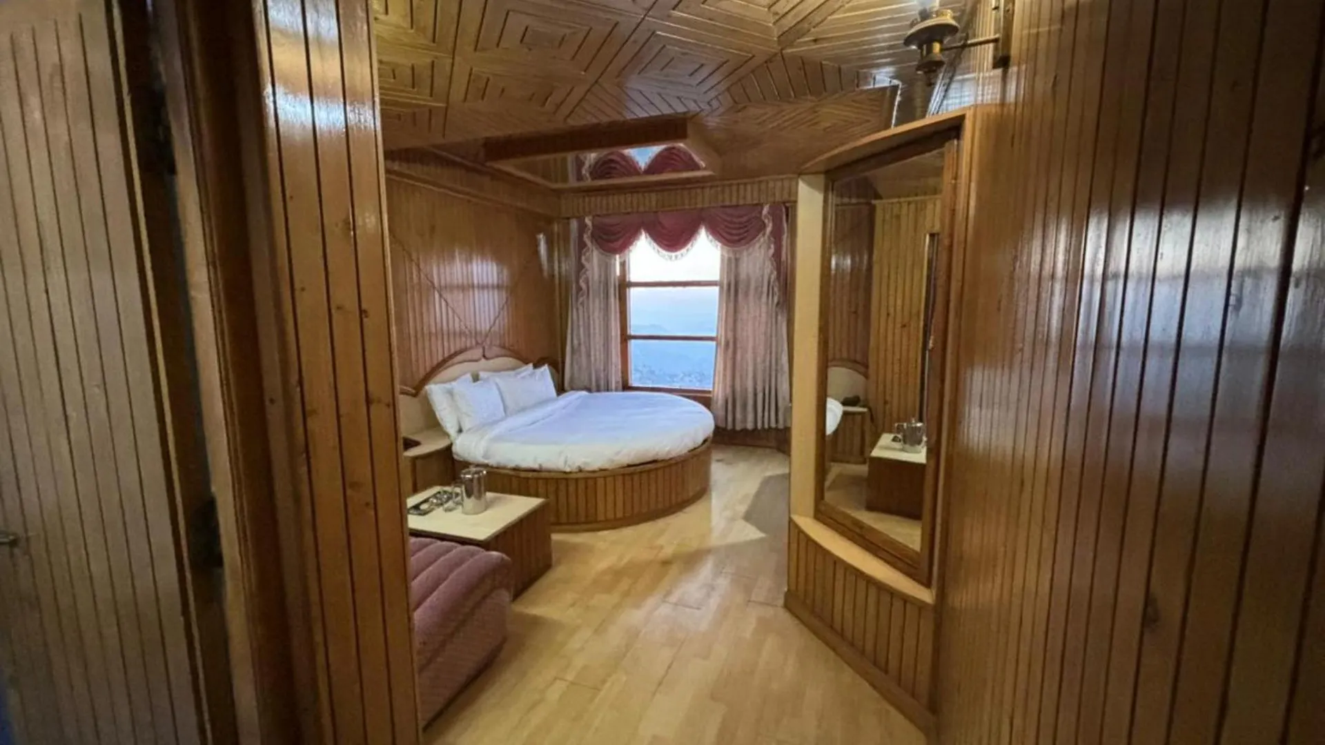 Hotel A-M-A-R Shimla